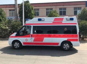 探秘上海同济医院：长途救护车转院转诊服务如何保障生命安全？