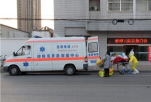 蚌埠市出租救护车行业发展现状及未来趋势：以救护车出租网提供的长途救护车转院、120救护车出租、救护车护送康复回家等服务为例