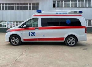 长沙救护车医院转院服务：如何保障病患安全和顺利转院？