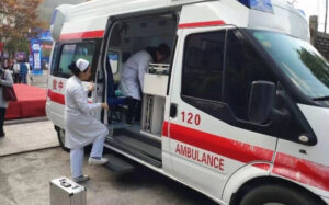 重庆救护车出租网顺利完成重庆到上海的长途救护车转运任务
