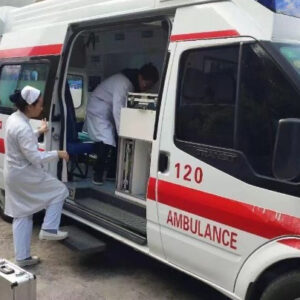 重庆救护车出租网顺利完成重庆到上海的长途救护车转运任务