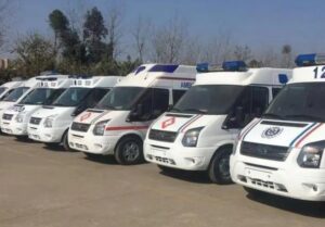 黔东南救护车出租网：守护黔东南市民健康，打造贴心的长途救护车转运服务